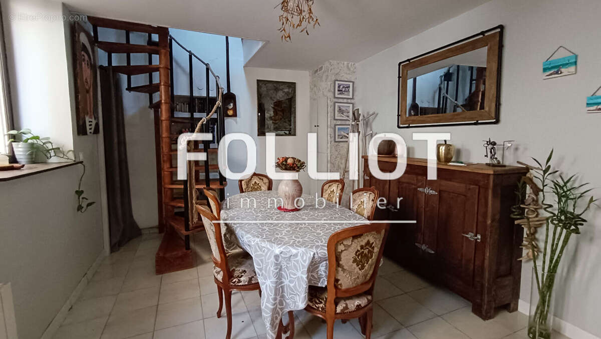 Maison à DOUVRES-LA-DELIVRANDE