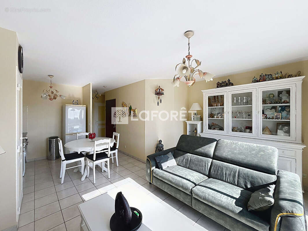 Appartement à SAINTE-MARIE