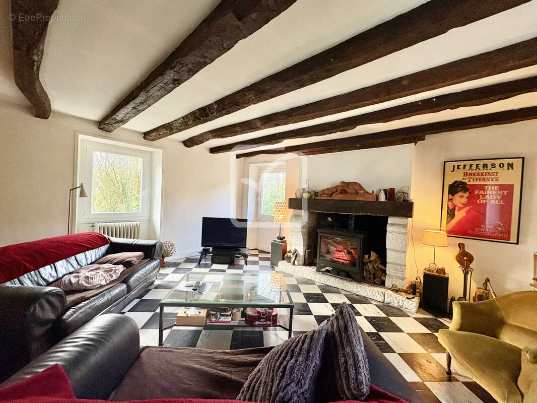 Maison à CUBLAC