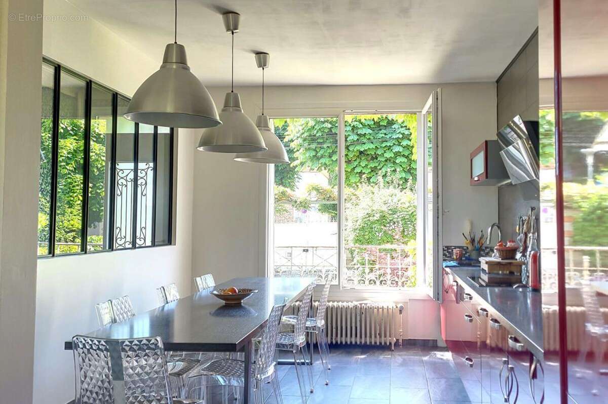 Maison à COMBS-LA-VILLE