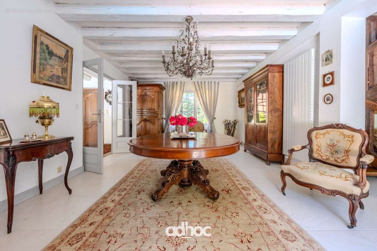 Maison 250 m² à Ardon  - photo 4