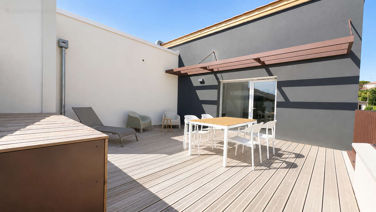 Appartement T3 - 84m2 - Castanet-Tolosan - photo 2