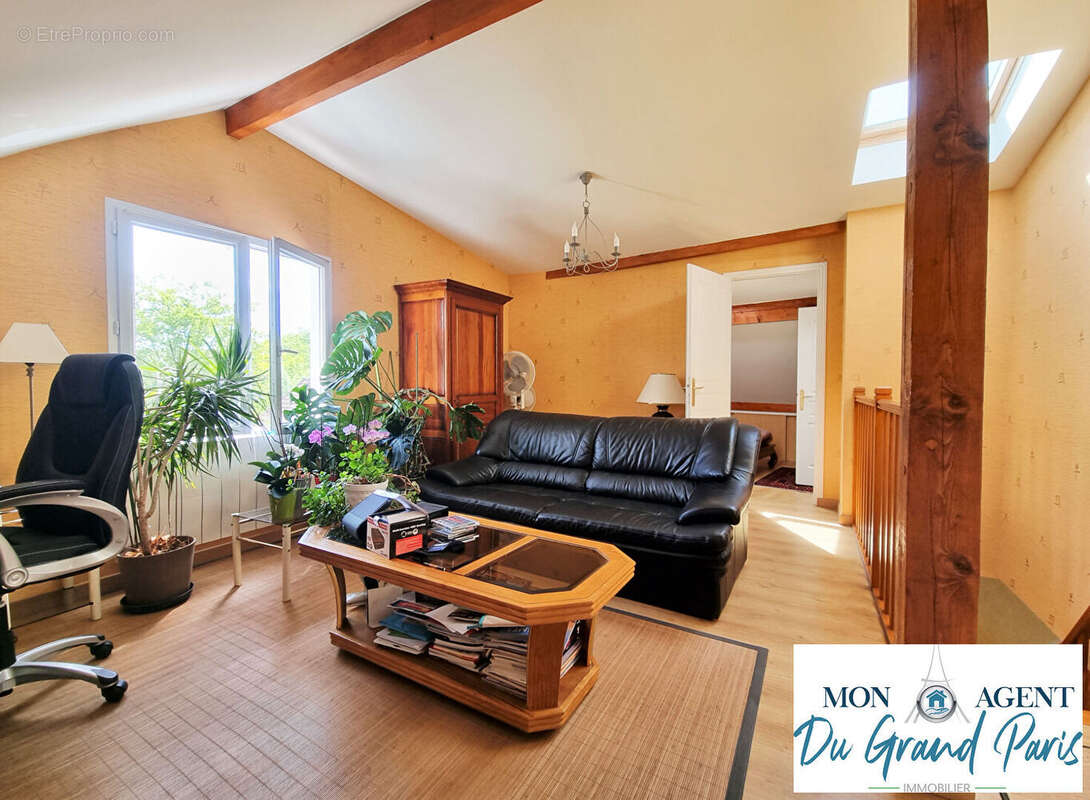 Maison à JOUY-EN-JOSAS