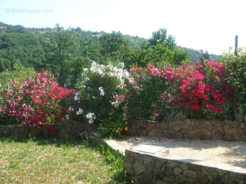 Ardèche, dans la belle Vallée de l’Eyrieux – Saint-Fortunat-sur-Eyrieux – Au bord de la voie douce La Dolce Via - Grande maison, - photo 36