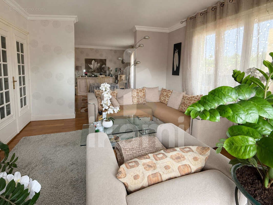 Appartement à FEYZIN