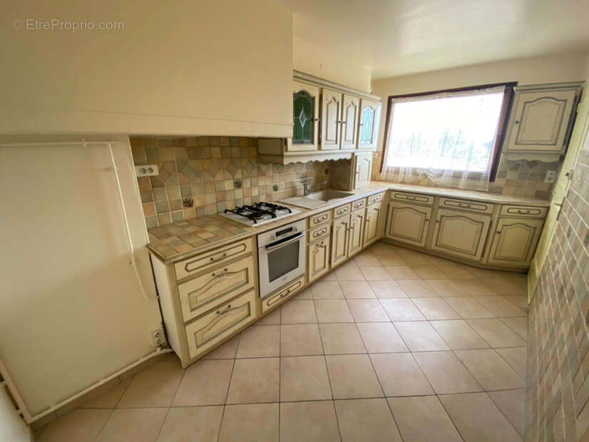 Appartement à SALON-DE-PROVENCE