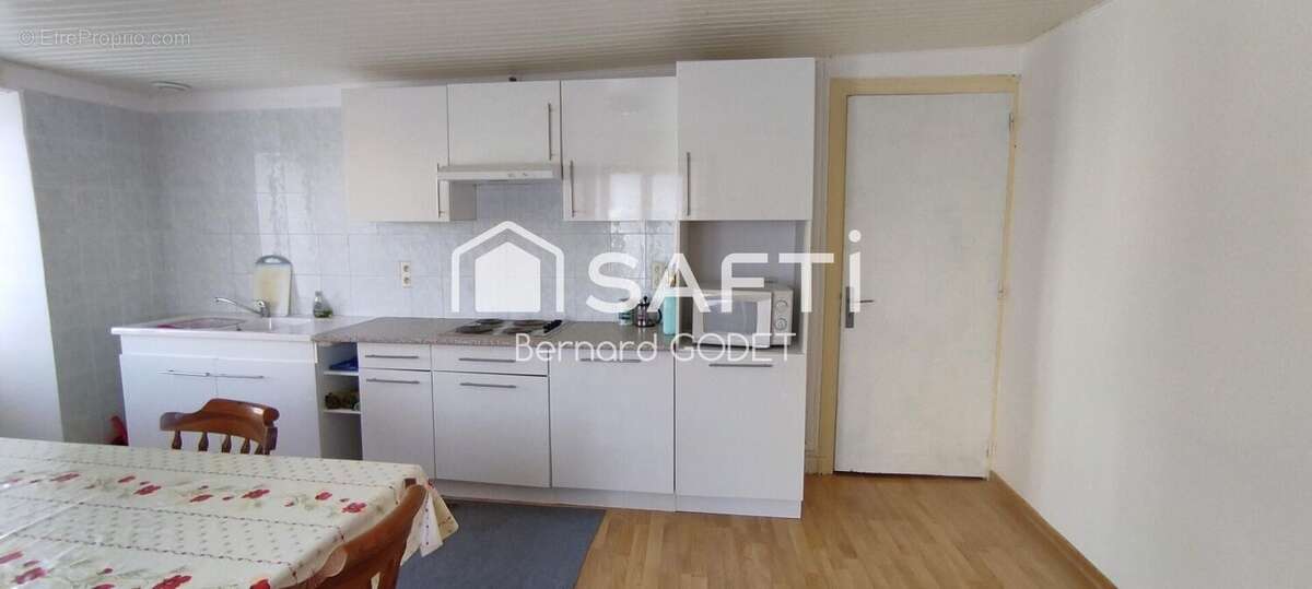 Photo 3 - Appartement à LE GRAND-MADIEU