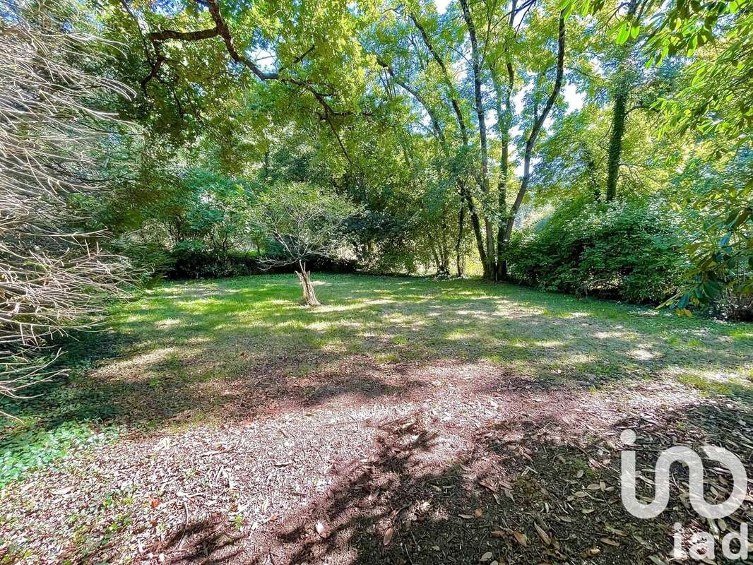 Photo 4 - Terrain à POULIGNY-SAINT-PIERRE