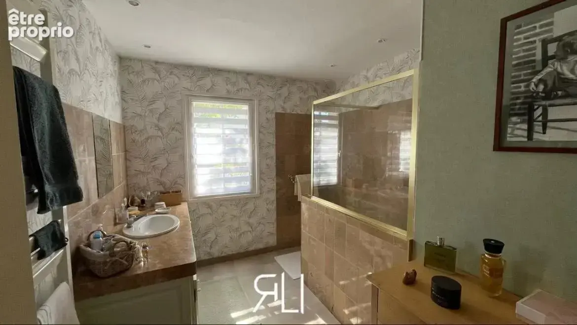 Maison familiale avec jardin - photo 8