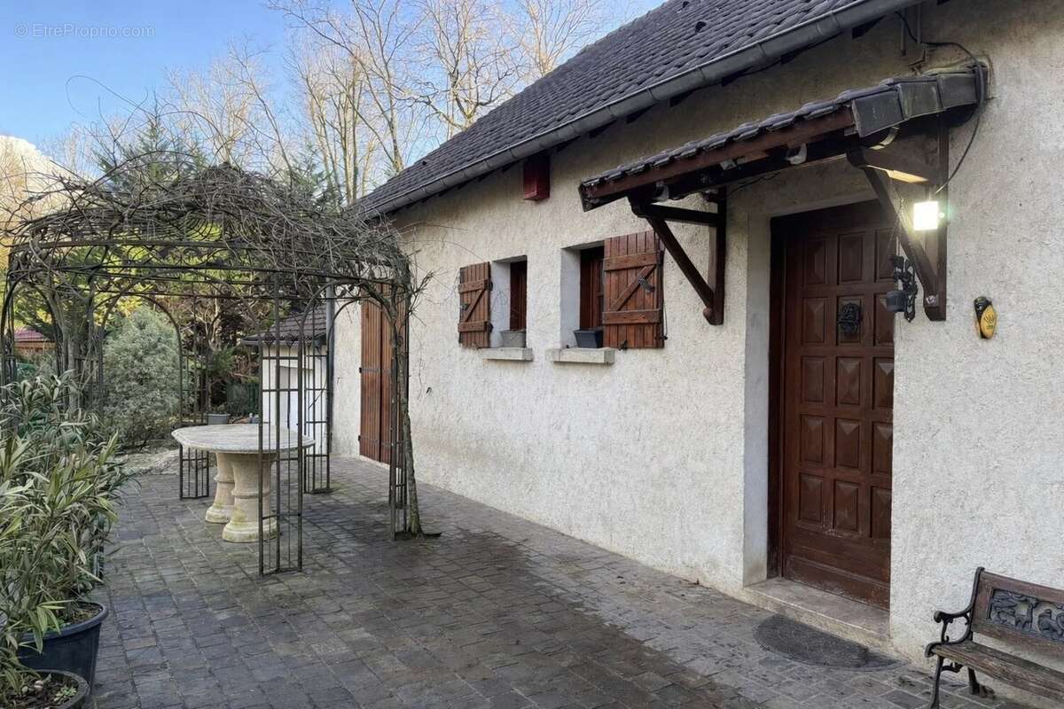 Maison 186 m² à Rambouillet  - photo 5
