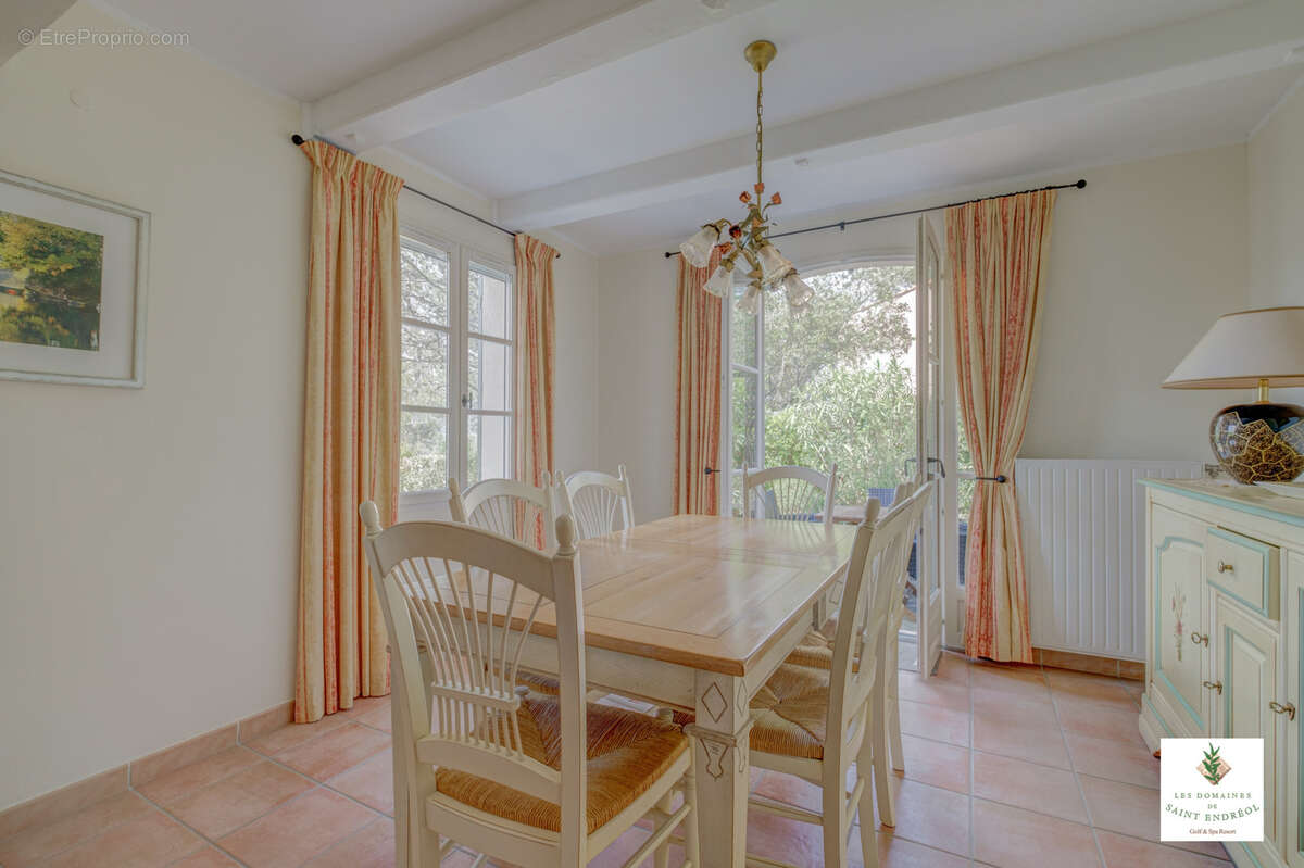 Maison à LA MOTTE