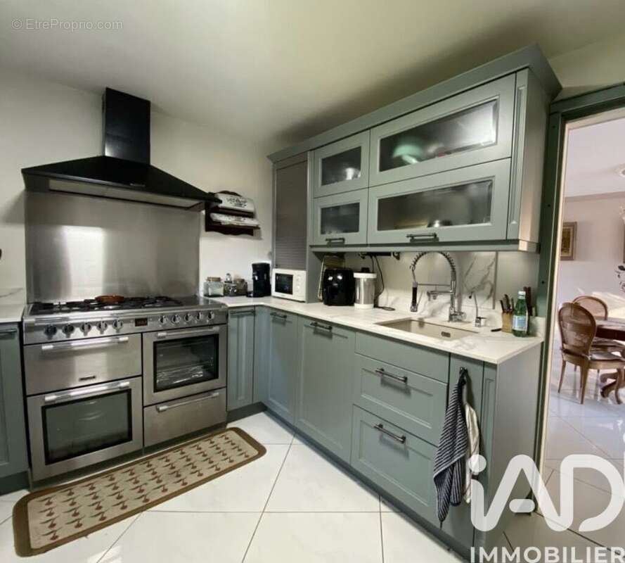 Maison 209 m² à Montagnac-Sur-Auvignon  - photo 4