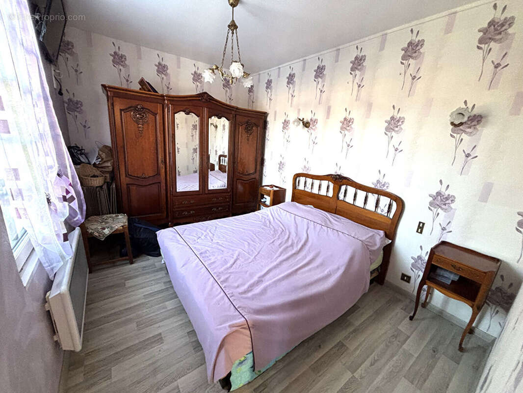 Maison à SAINTE-GENEVIEVE