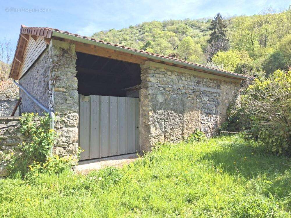 Maison à MALVEZIE