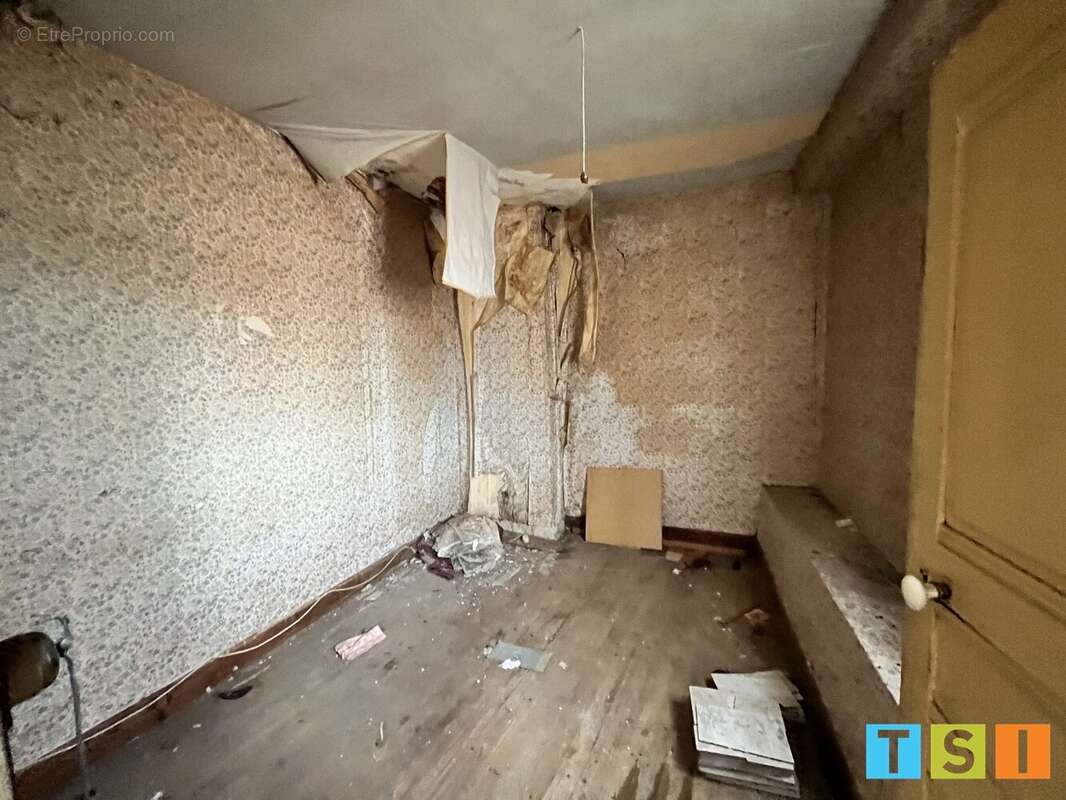 Maison à LOURES-BAROUSSE