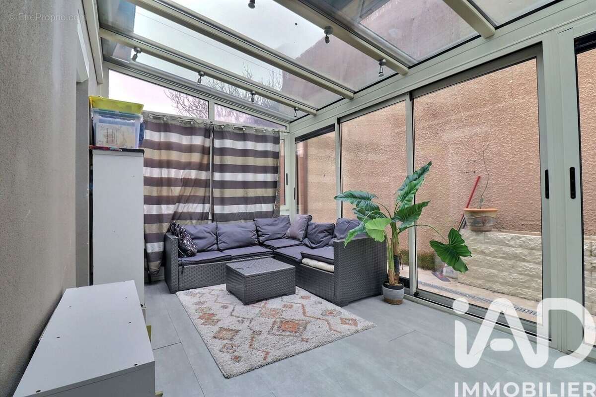 Photo 9 - Maison à MARSEILLE-15E