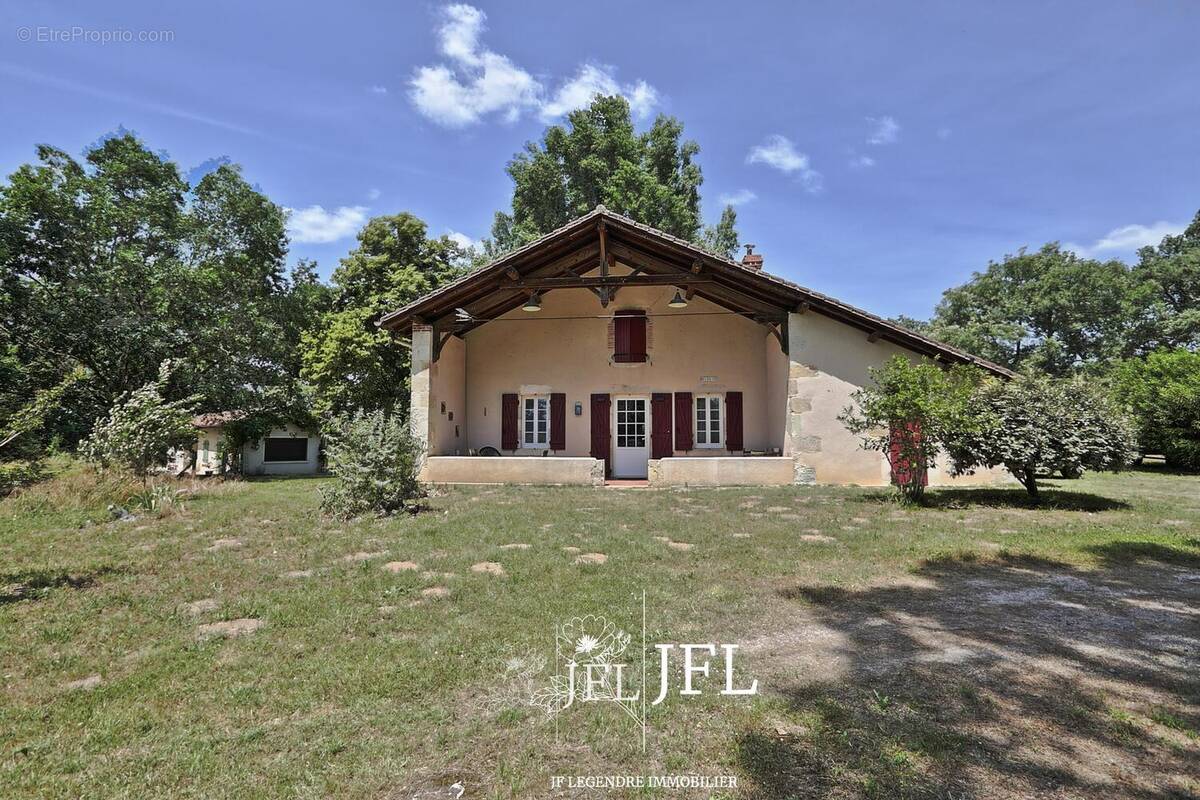 Maison à SAINT-JUSTIN
