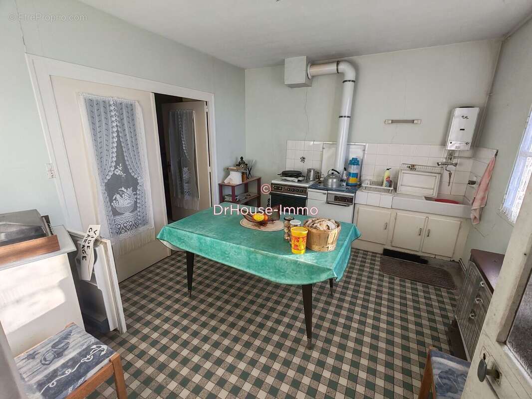 Maison à PORT-DE-PILES