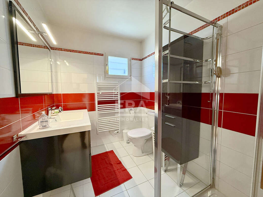 Maison à PONTAULT-COMBAULT