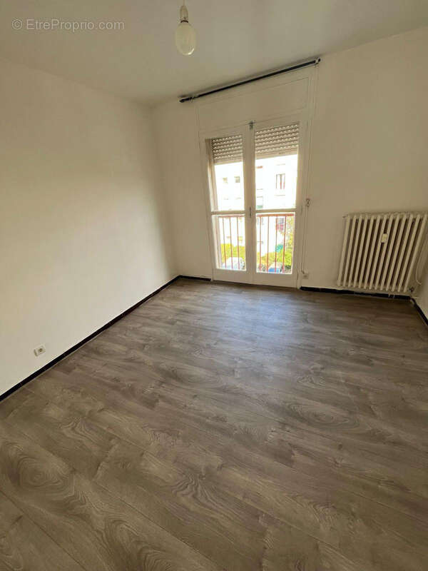 Investissement locatif Montpellier Tonel 19 m2 - photo 2