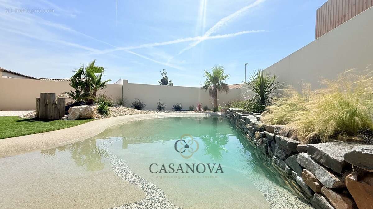 Villa contemporaine neuve avec piscine lagon et vue campagne à Magalas - photo 16