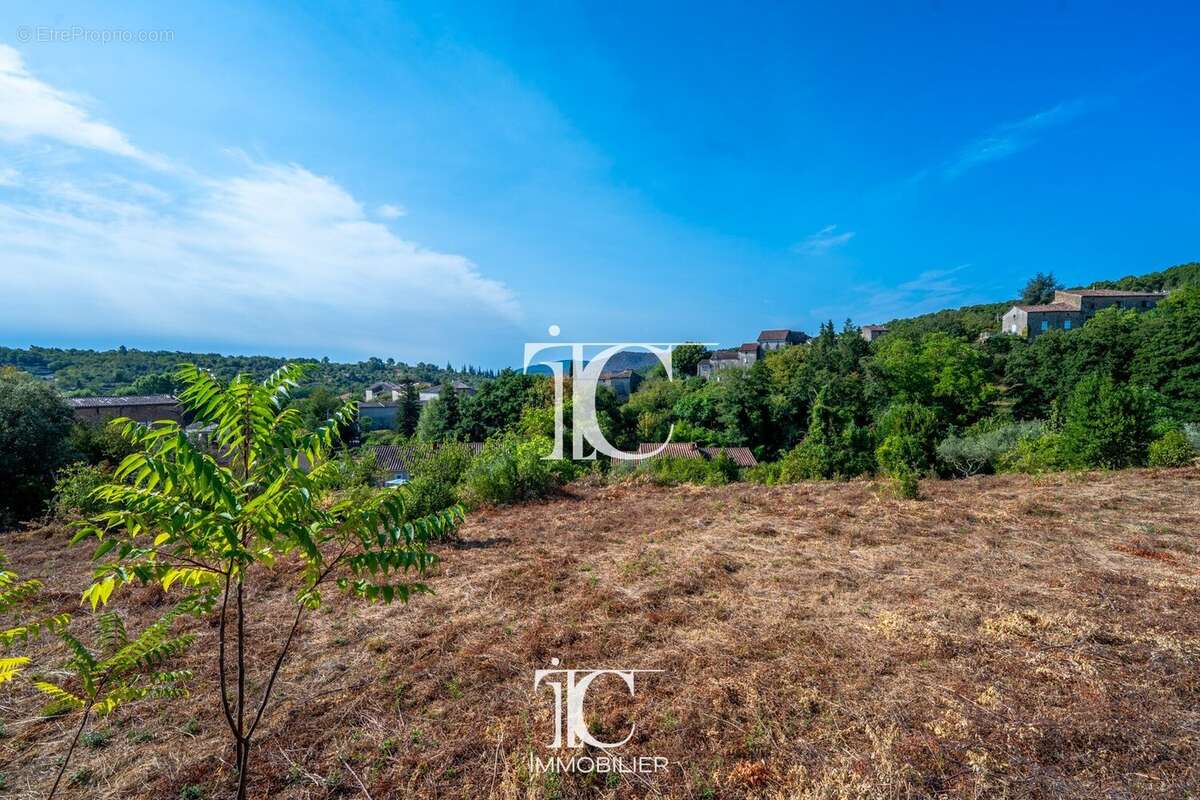 Terrain en zone auo 3479m² - photo 7