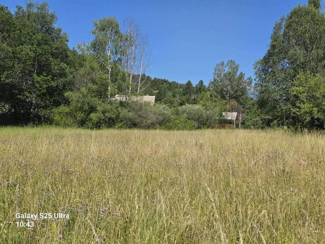 Terrain plat   de plus de 1000 m2 dans un havre de paix - photo 3