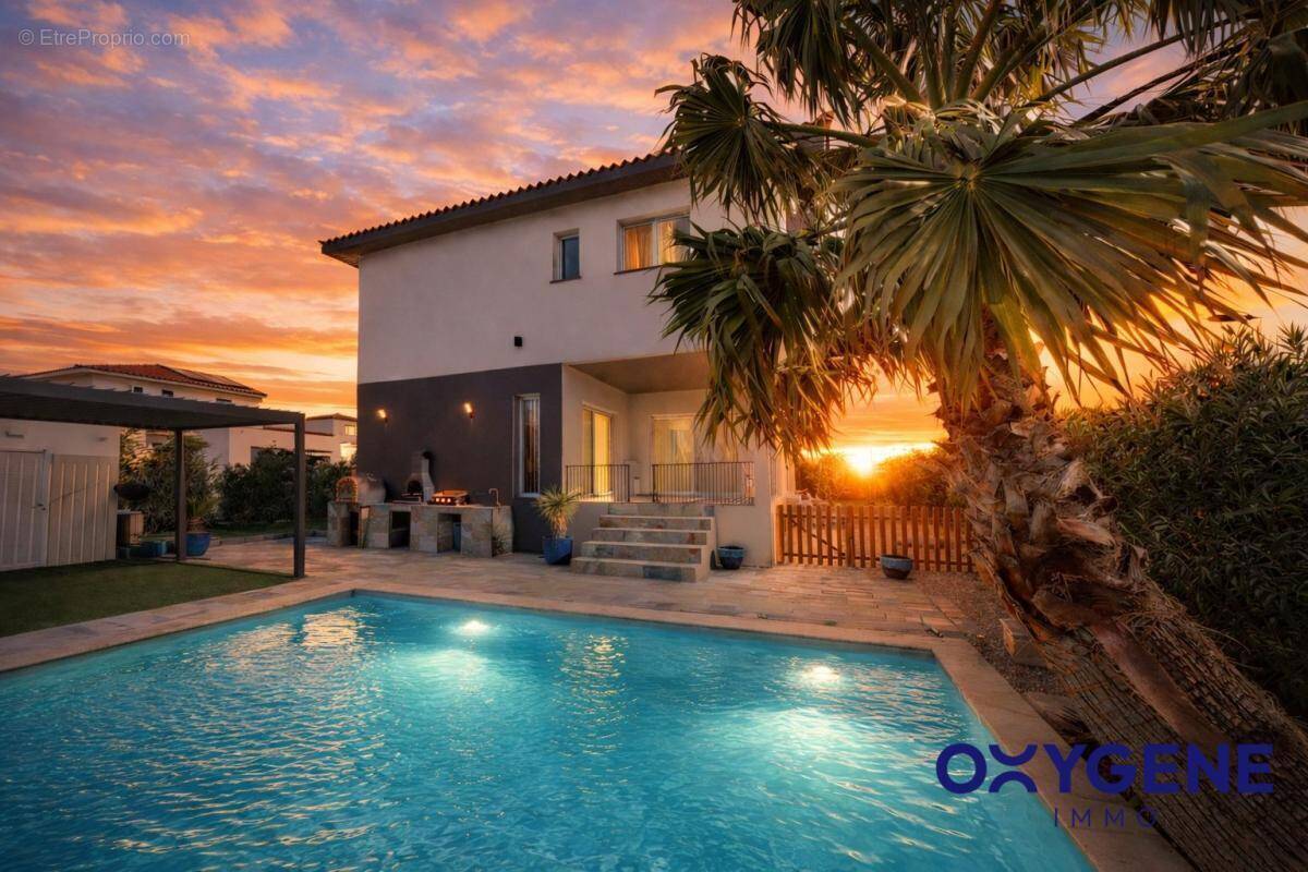 Maison à VILLELONGUE-DE-LA-SALANQUE