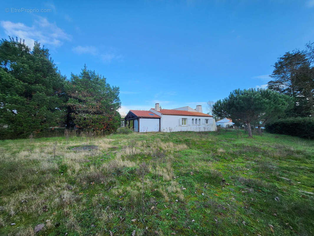 Maison à SAINT-HILAIRE-DE-RIEZ