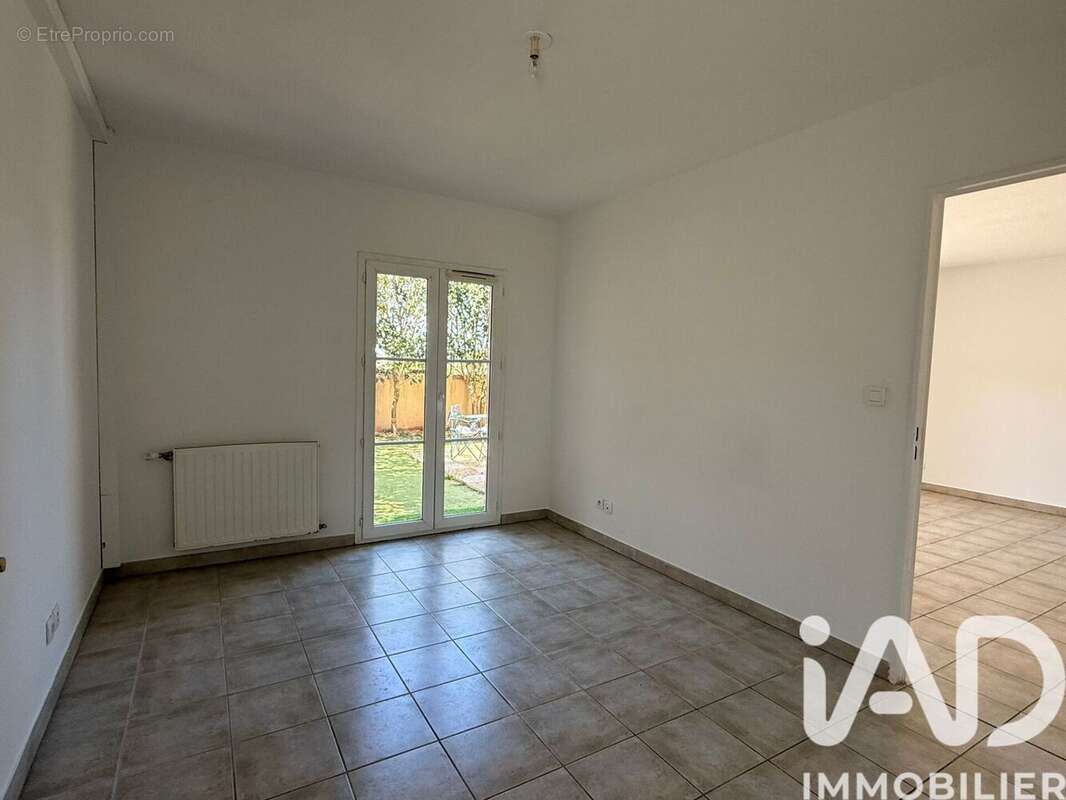 Photo 5 - Appartement à ROQUEBRUNE-SUR-ARGENS
