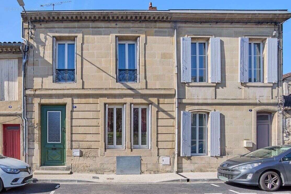 Maison à CADILLAC