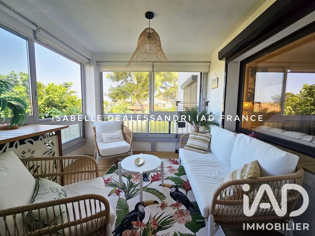 Appartement 76 m² à Six-Fours-Les-Plages  - photo 5