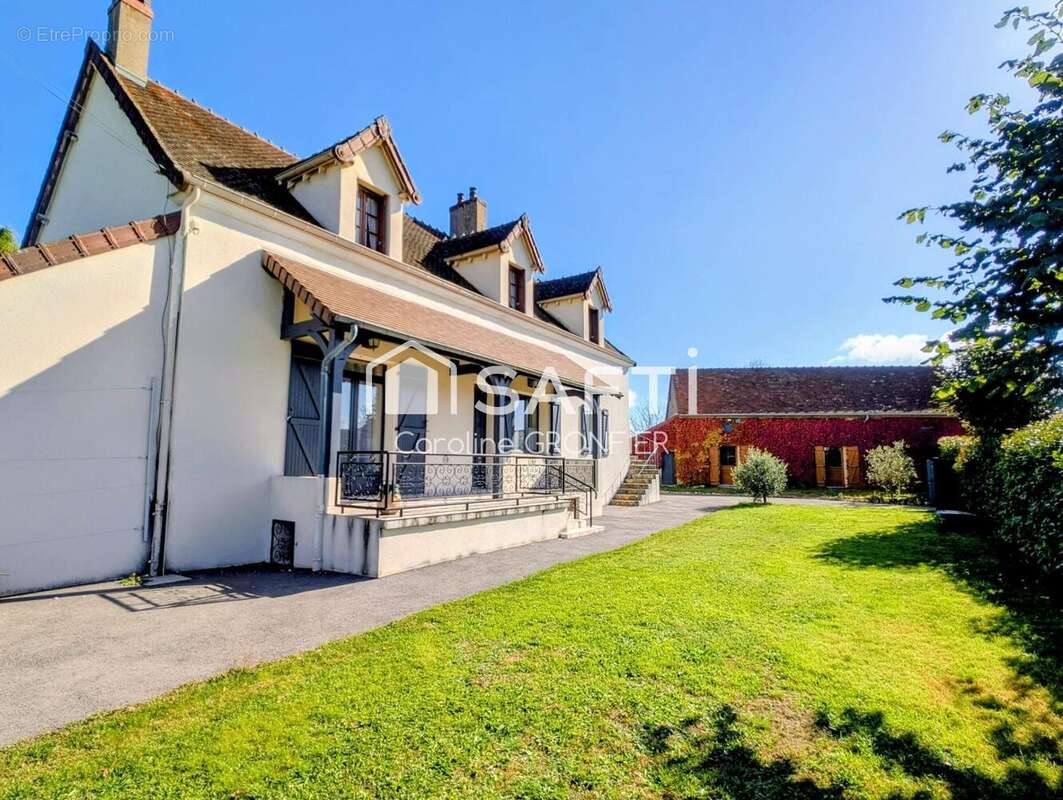 Photo 2 - Maison à CHAROLLES