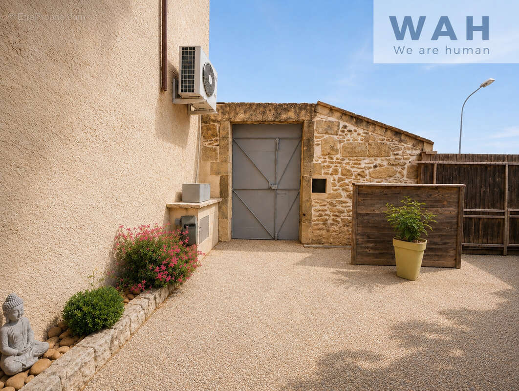 Maison de village 4 pièces avec jardin, terrasse et garage - 30920 Codognan - photo 11