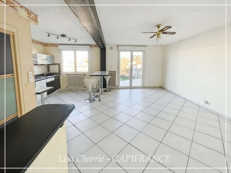 Appartement à VIC-FEZENSAC