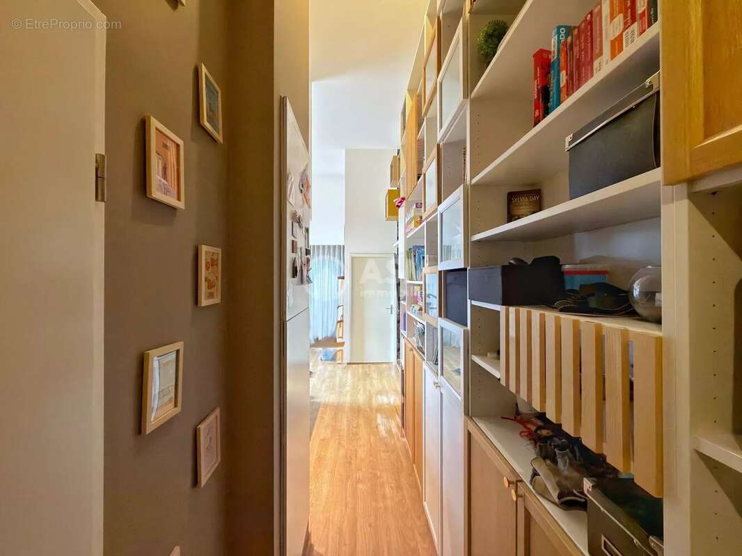 Appartement à COLOMBES