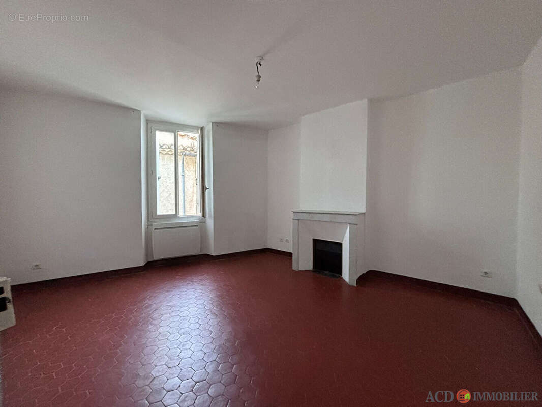 Appartement à VELAUX