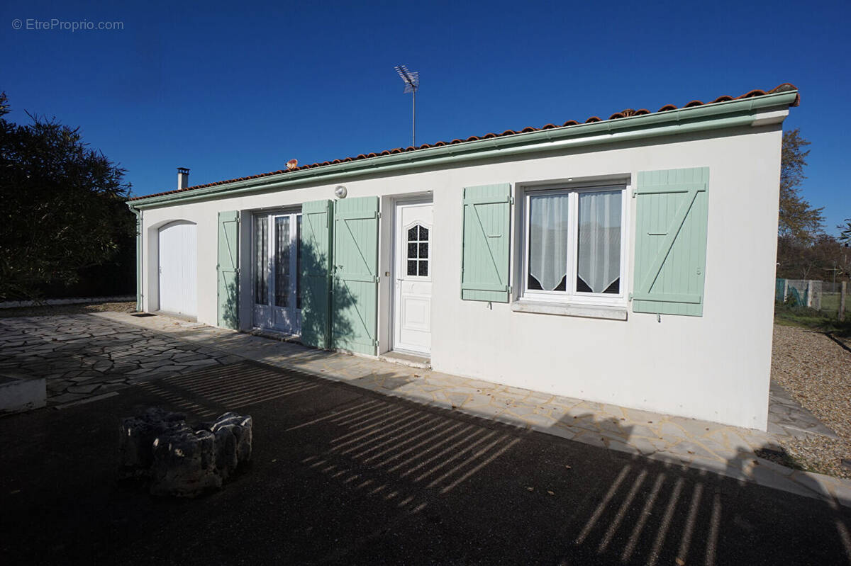 Maison à SAINT-GEORGES-DE-DIDONNE