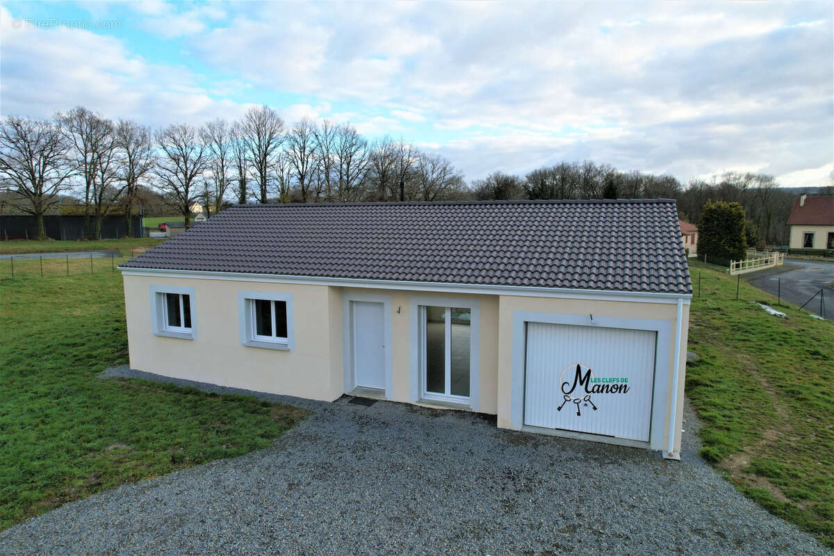 Maison à CHATEAUPONSAC