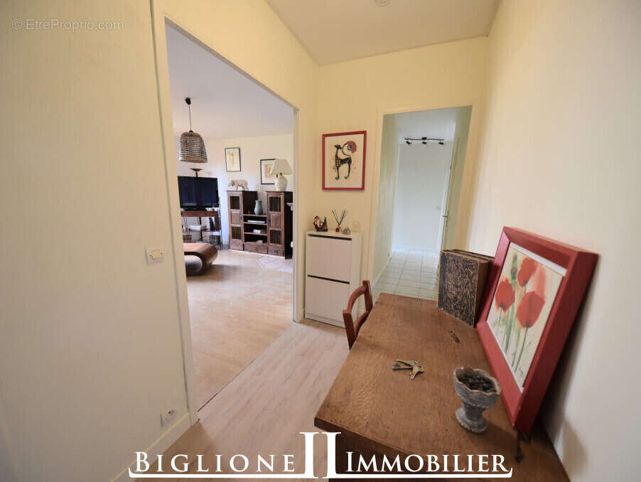 Appartement à COUBRON