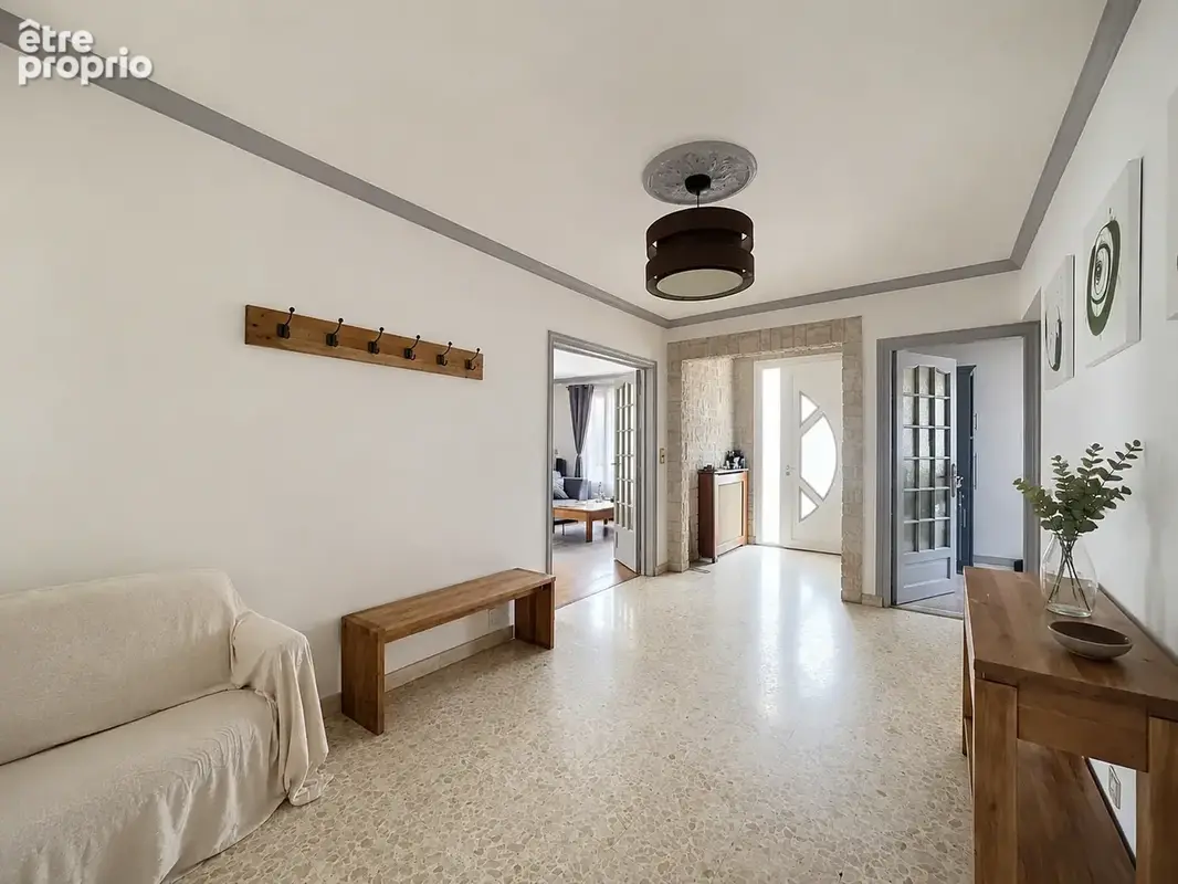 Pontault-combault   maison familiale de 180 m2   5 chambres   2 suites   sous-sol intégral - photo 6