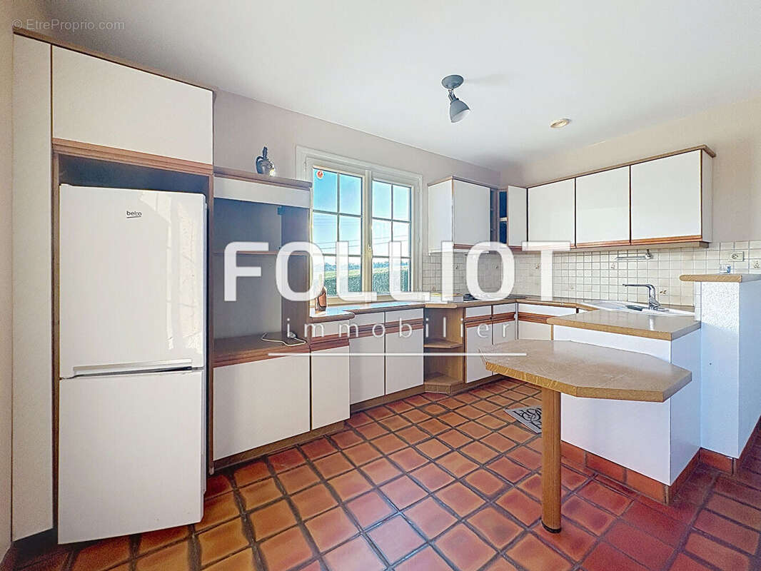 A VENDRE Maison à Saint-Amand-Villages - 50160 - photo 4
