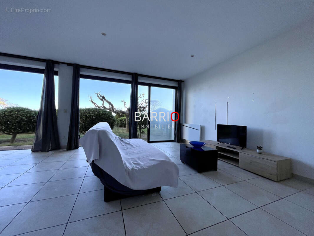 Appartement à SAINT-CYPRIEN