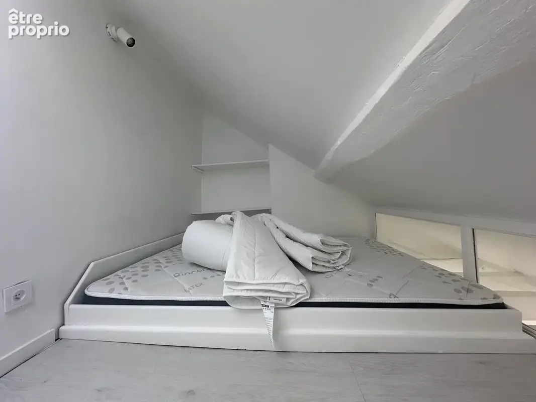 Paris 11 - folie mericourt - charmant studio renove - photo 8