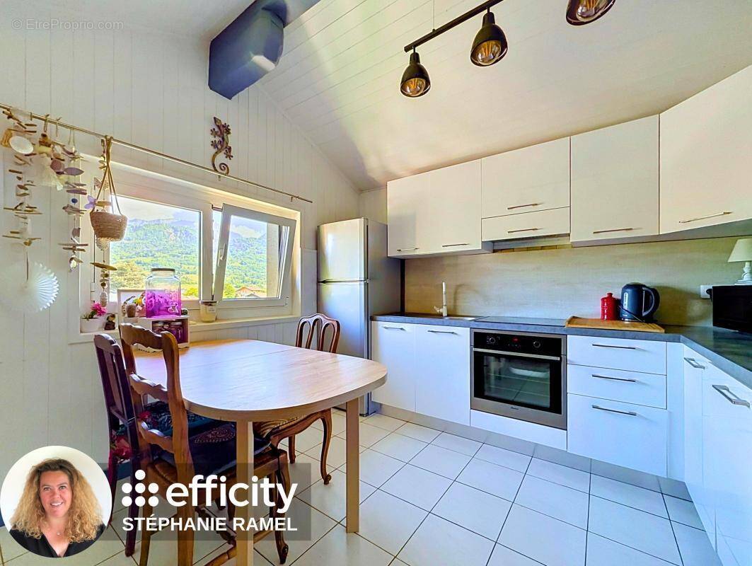Appartement à MARIGNIER
