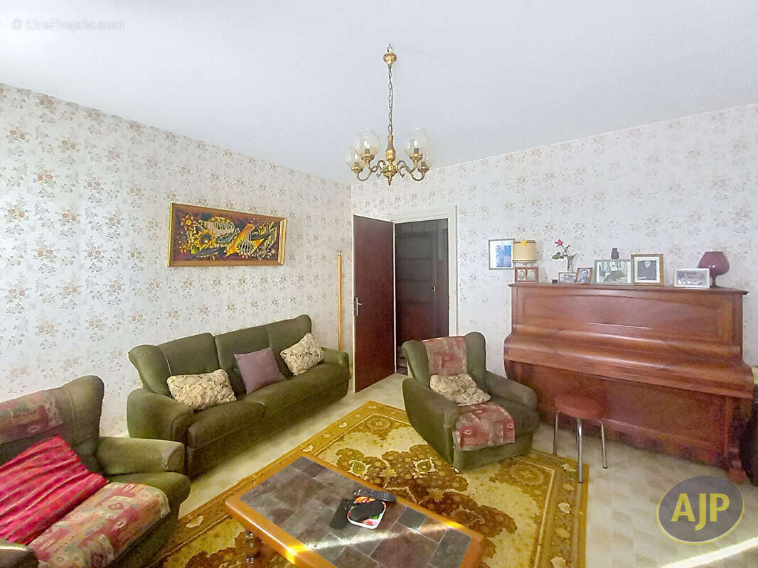 Maison à BEGADAN