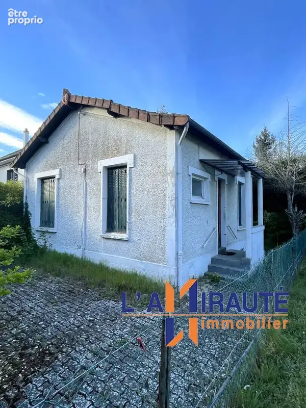 Maison Mesnil-le-Roi  - Terrain de plus de 1977m2 à fort potentiel - photo 8