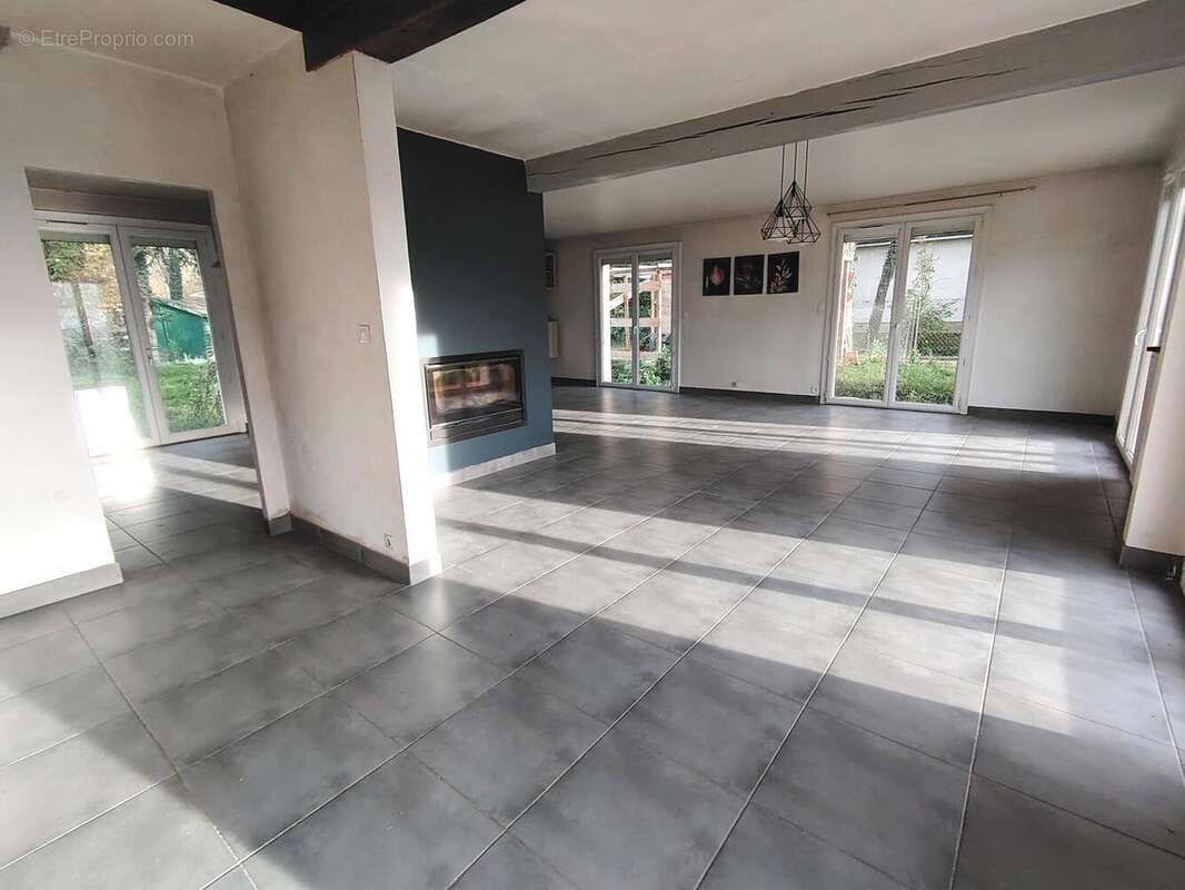 Photo 2 - Maison à COURTERANGES