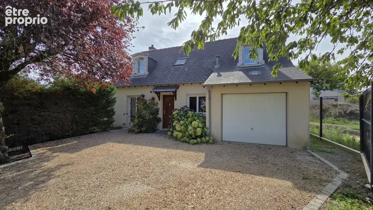 Maison à MONTLOUIS-SUR-LOIRE