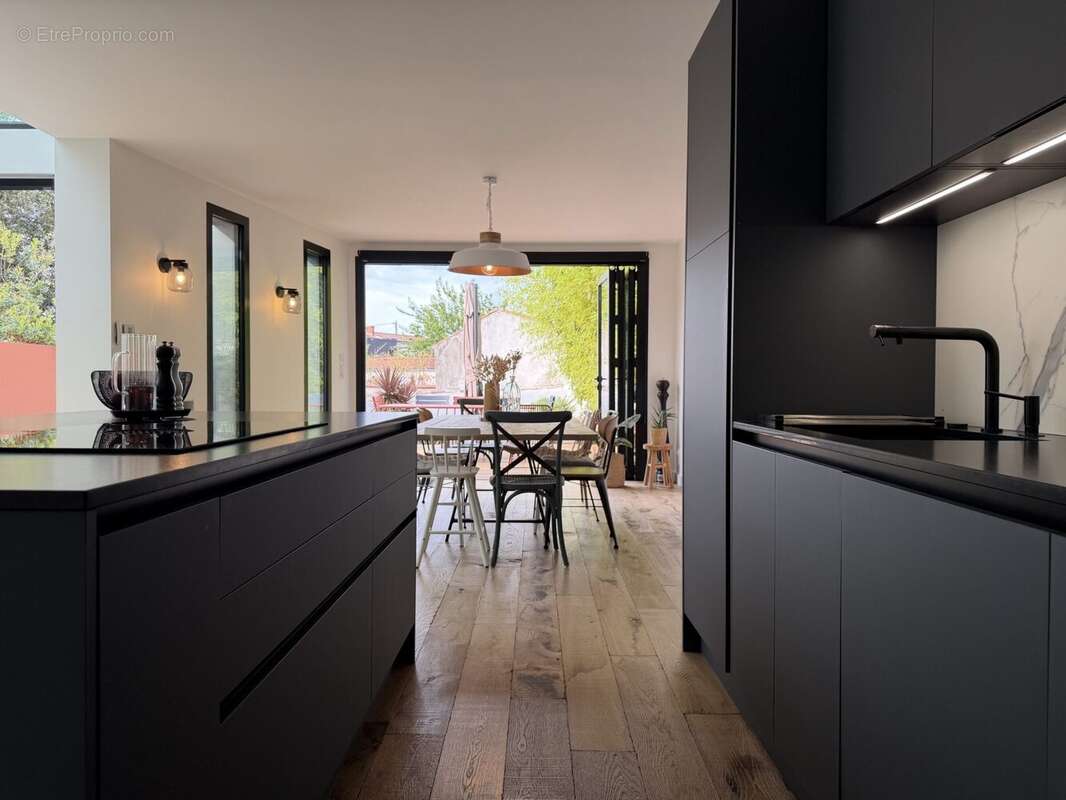 Maison à LA ROCHELLE